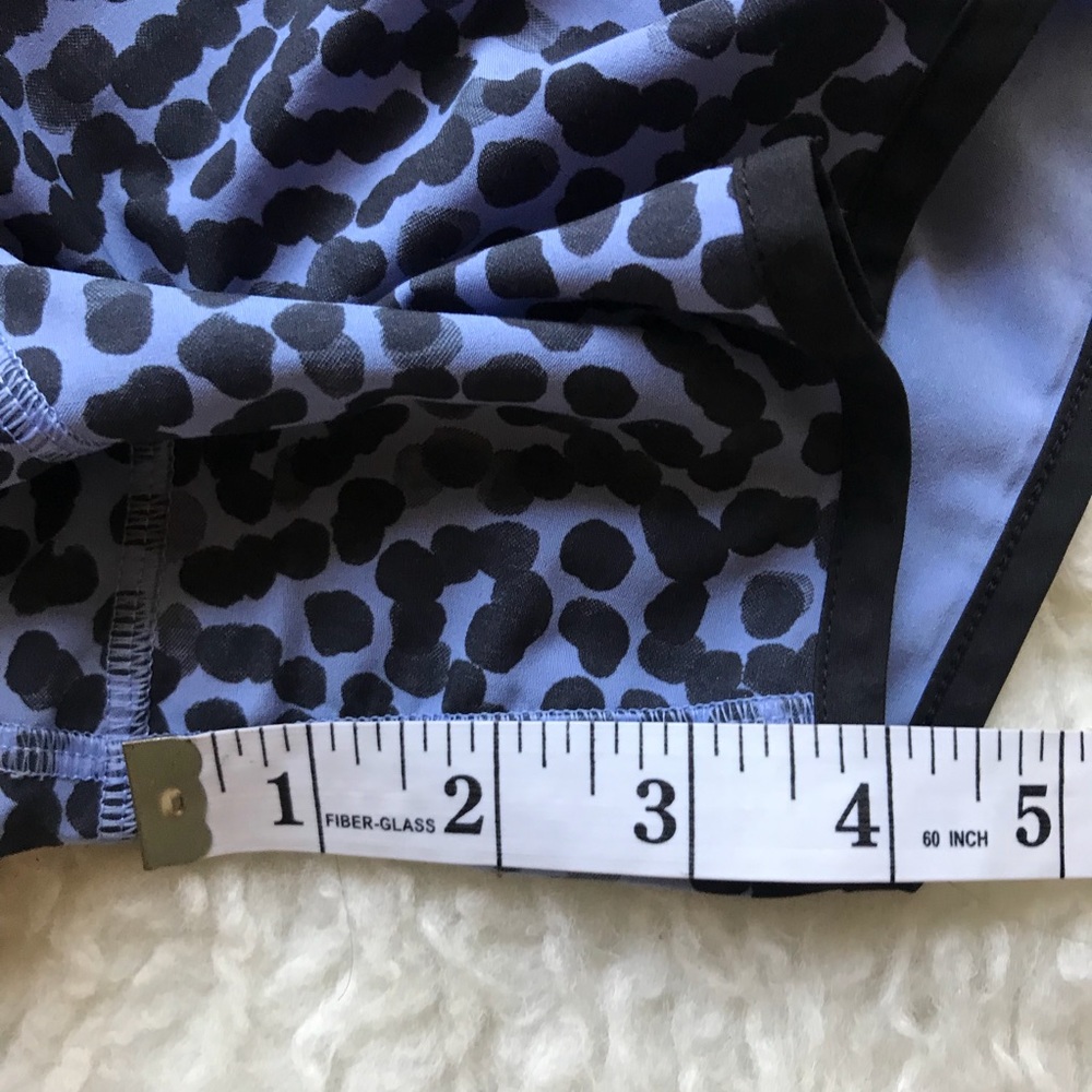 LULULEMON rare ace spot lullaby/black shorts - Picture 7 of 7